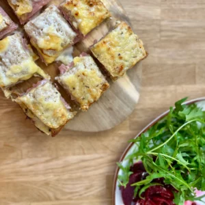 Mini croque monsieur à la truffe, pièce individuelle traiteur Kif